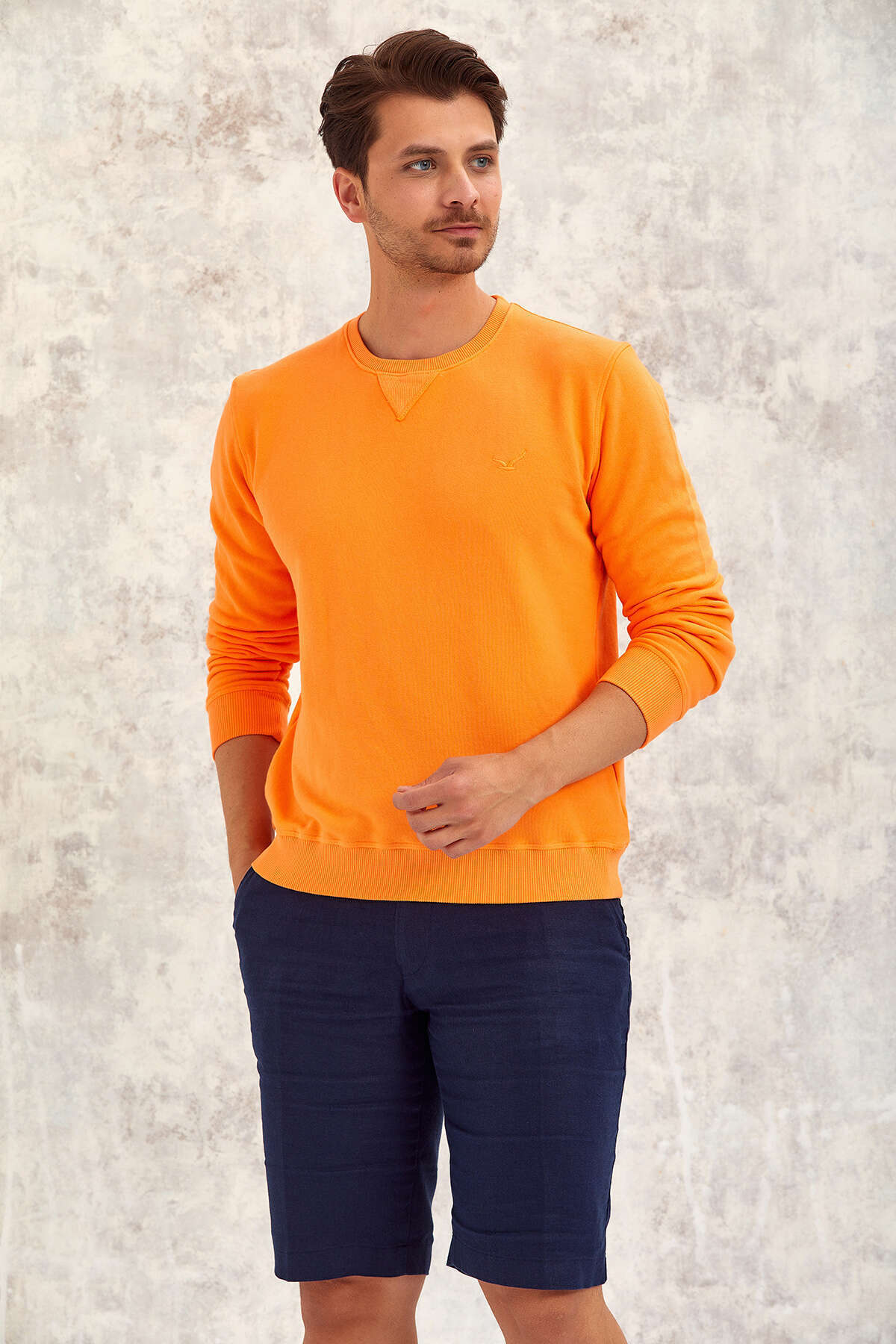 Turuncu Yuvarlak Yaka Sweatshirt - SMILE