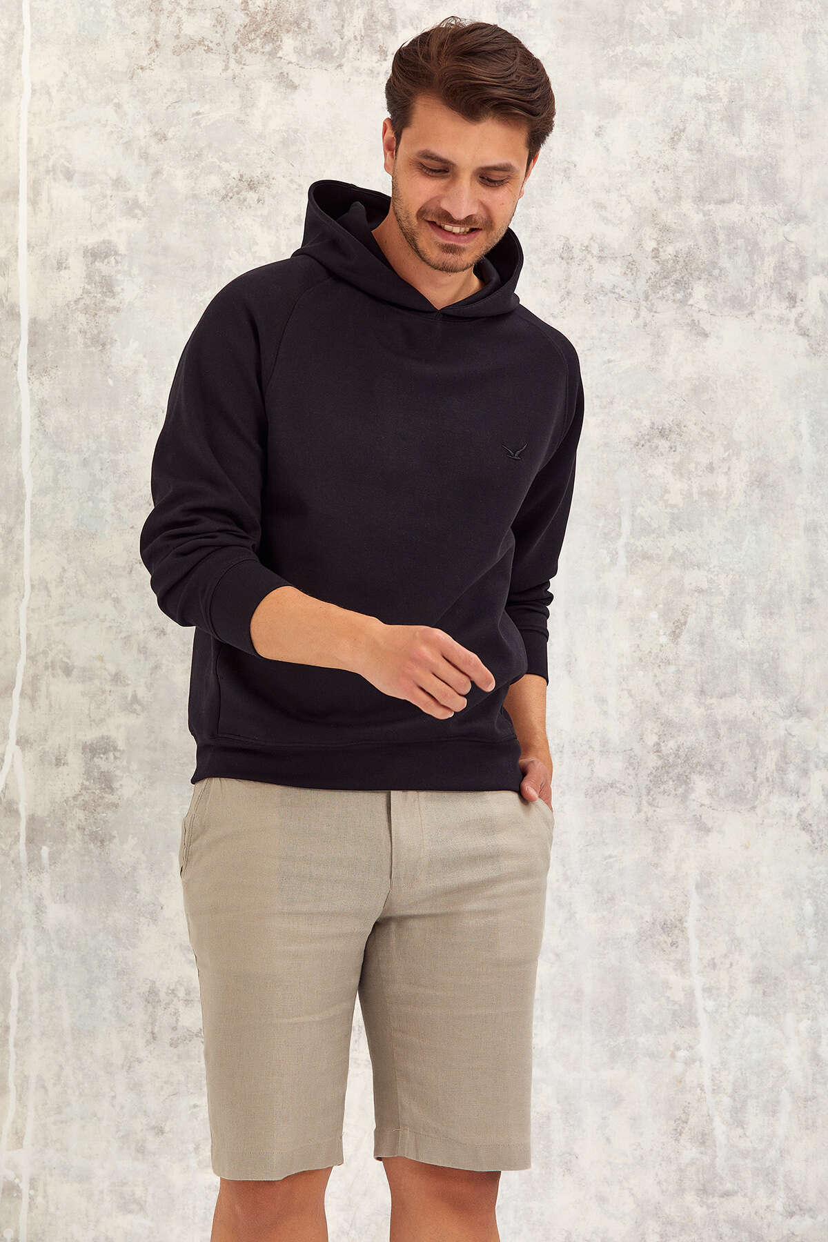 Siyah Kapüşonlu Sweatshirt - SMILE (2)