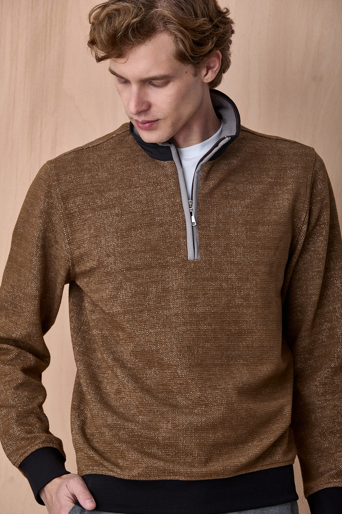 Camel Sweatshirt - SMILE