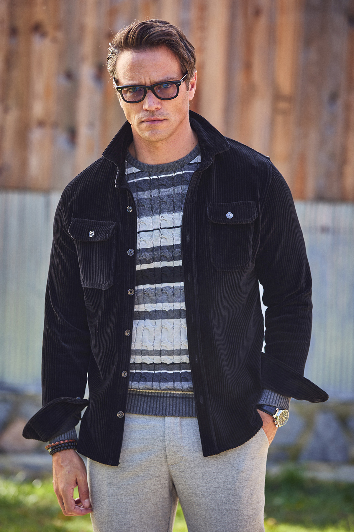 Siyah Pamuklu Kadife Dış Gömlek - SMILE